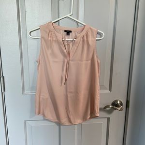 Ann Taylor sleeveless top
